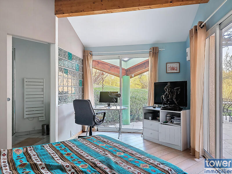 Maison - 160 m² - 7 pièces