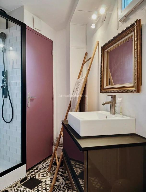 Maison - 170 m² - 6 pièces