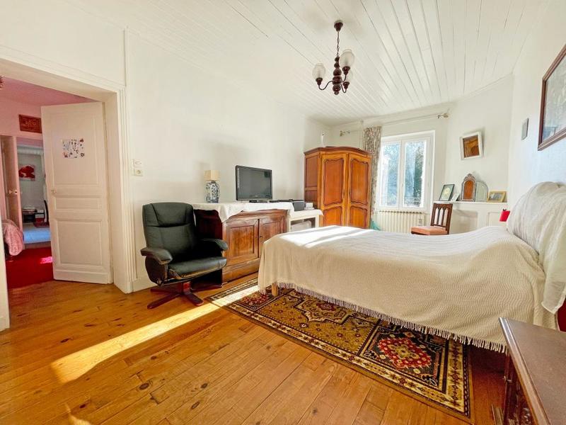 Maison en pierre - 95 m² - 3 pièces