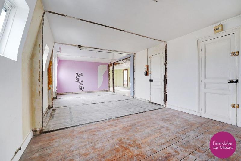 Appartement - 100 m² - 4 pièces