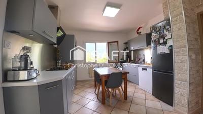 Maison - 163 m² - 6 pièces