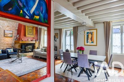 Maison - 156 m² - 5 pièces