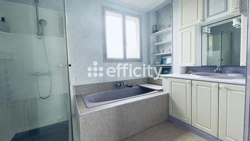 Maison - 119 m² - 5 pièces