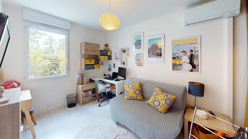 Appartement - 65 m² - 3 pièces