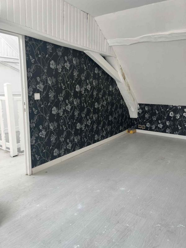 Maison - 277 m² - 5 pièces