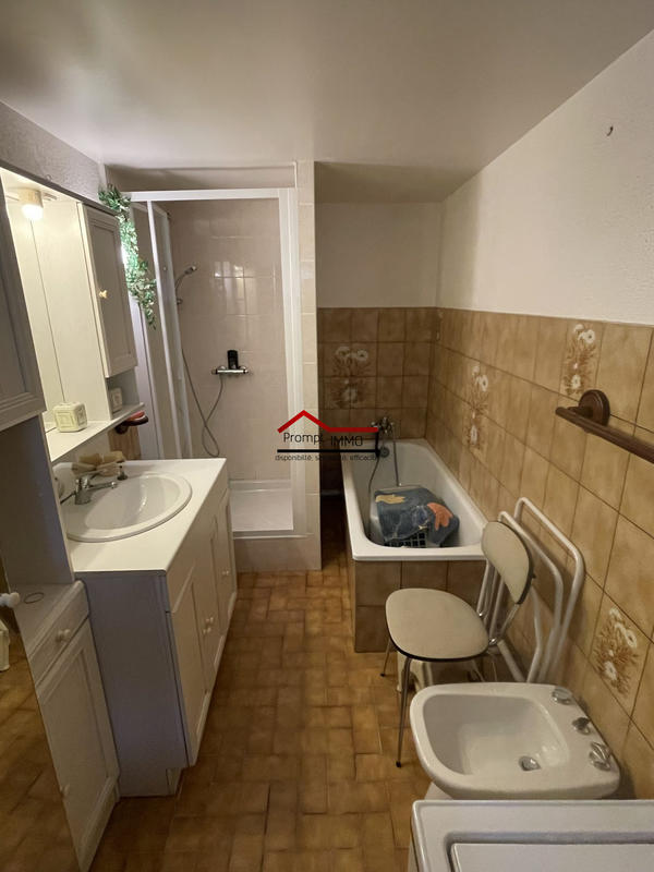 Maison - 105 m² - 6 pièces