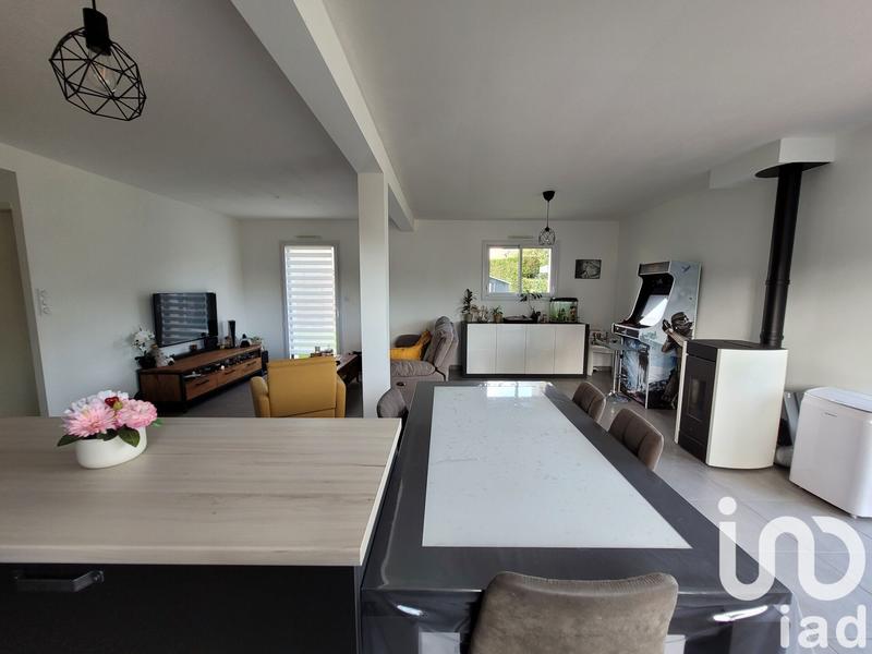 Maison - 95 m² - 4 pièces