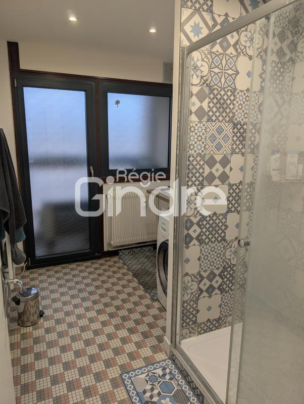 Appartement - 81 m² - 3 pièces