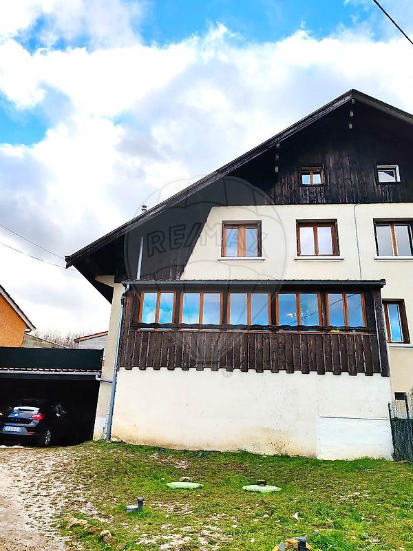 Maison - 80 m² - 5 pièces