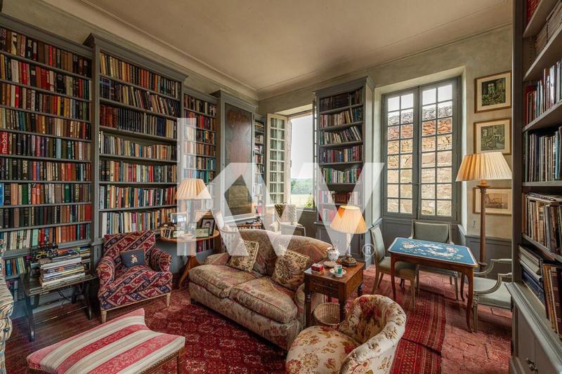 Château - 677 m² - 20 pièces