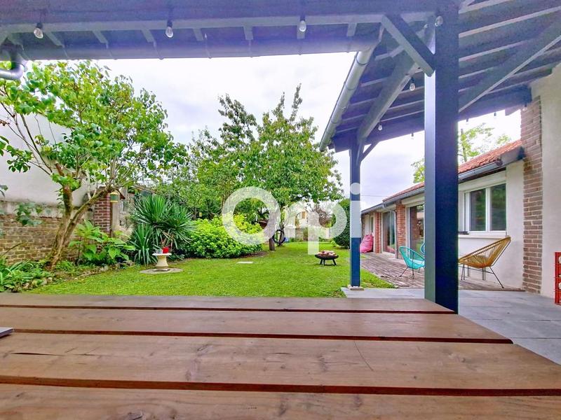 Maison - 137 m² - 5 pièces