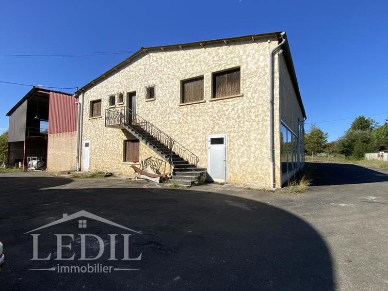 Local commercial - 1 750 m² - 3 pièces