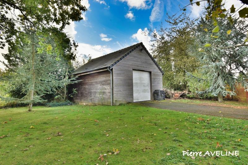 Maison - 276 m² - 7 pièces