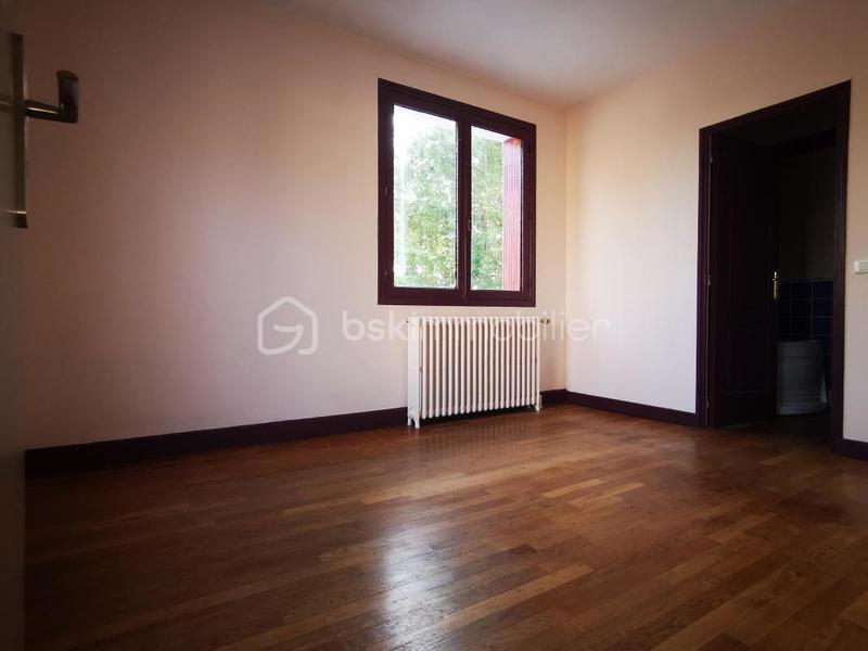 Maison ancienne - 218 m² - 6 pièces