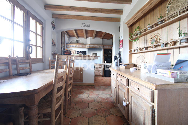 Maison - 143 m² - 6 pièces