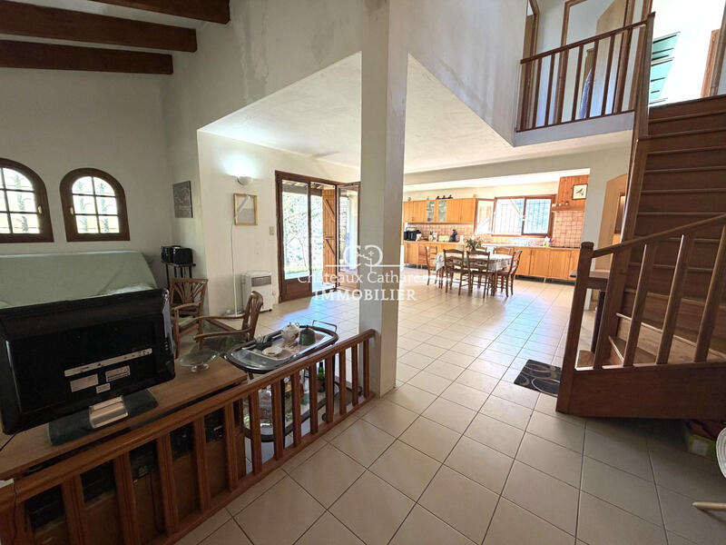 Maison - 130 m² - 6 pièces