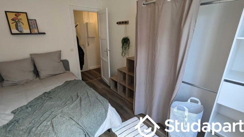 Chambre - 10 m² - 1 pièce