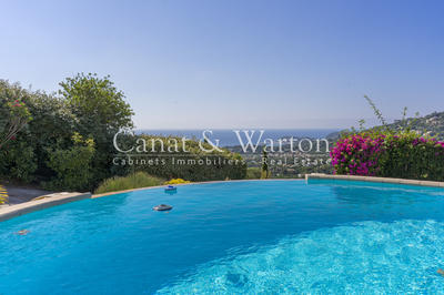 Villa - 240 m² - 7 pièces