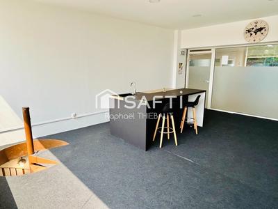 Bureau - 70 m² - 2 pièces