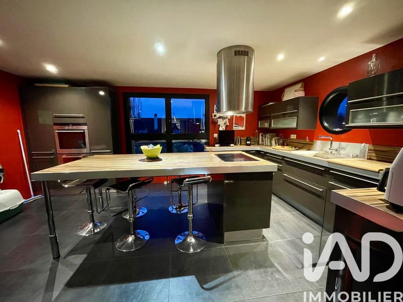 Maison de maîtres - 317 m² - 10 pièces