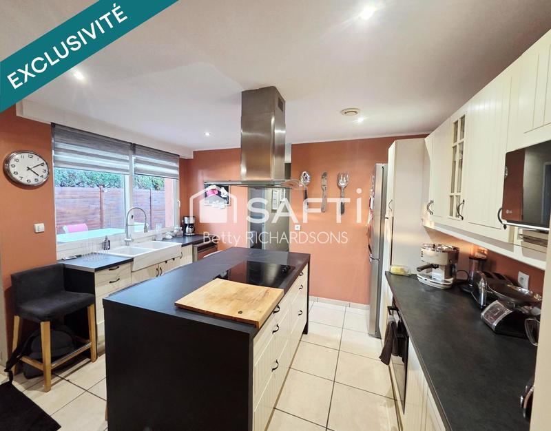 Maison - 119 m² - 8 pièces