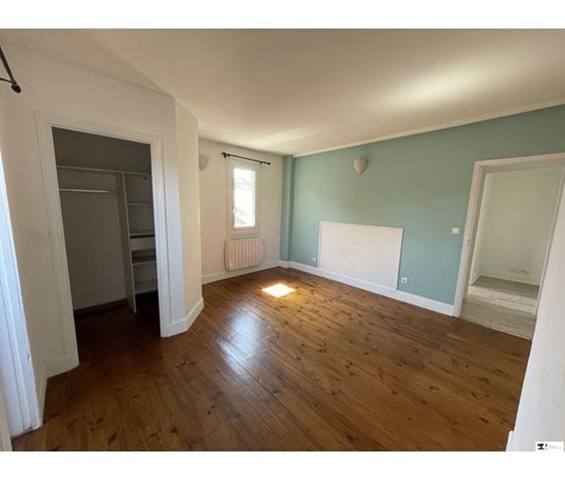 Maison traditionnelle - 110 m² - 4 pièces