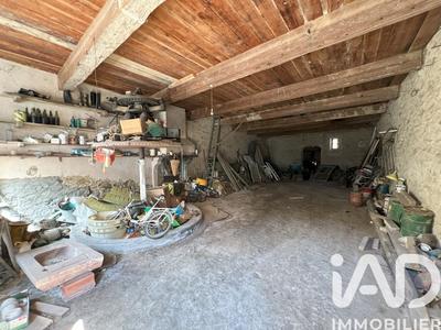 Ferme - 200 m² - 2 pièces