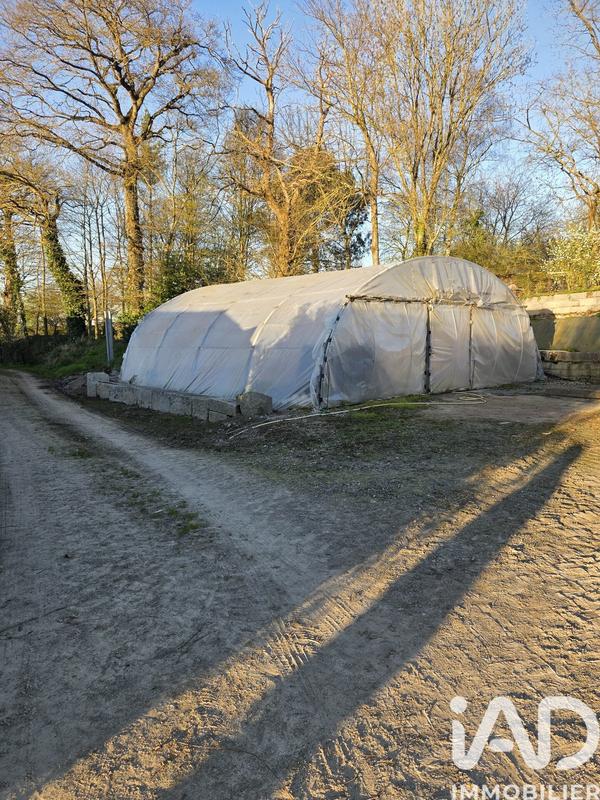 Maison - 210 m² - 8 pièces