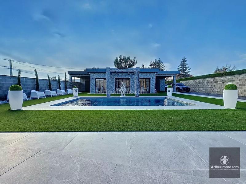 Maison - 130 m² - 6 pièces