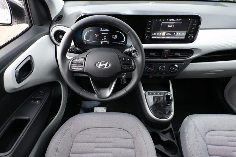 Hyundai i10 1.2 Mpi 79 At5