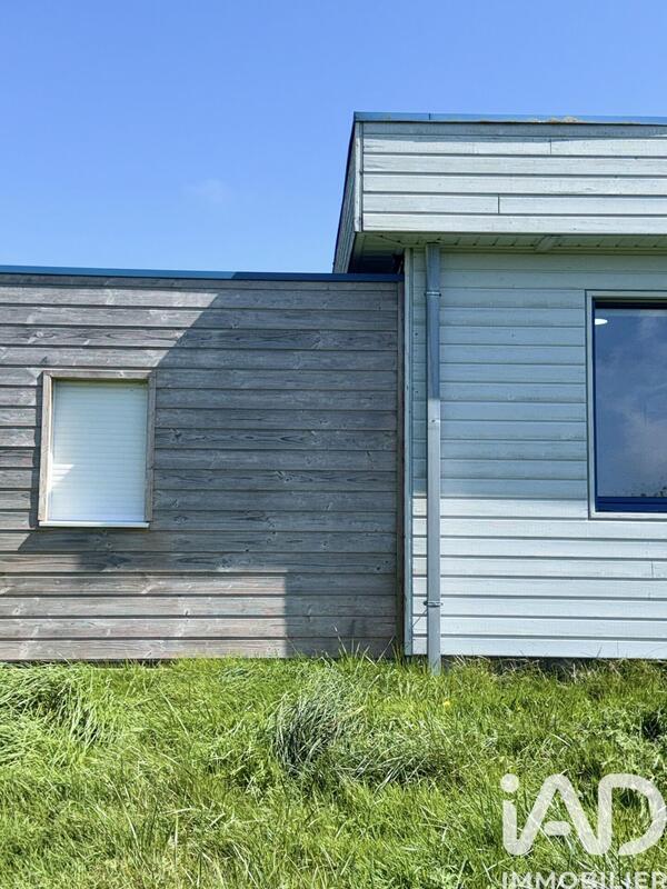 Maison - 93 m² - 5 pièces