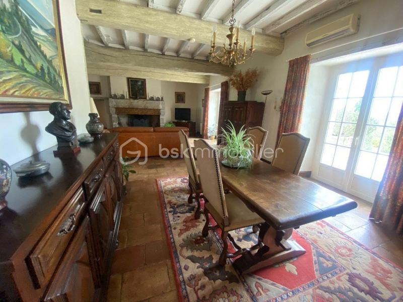 Maison en pierre - 230 m² - 7 pièces