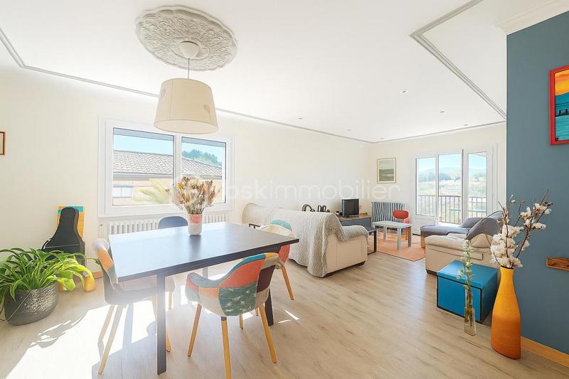 Maison - 115 m² - 5 pièces