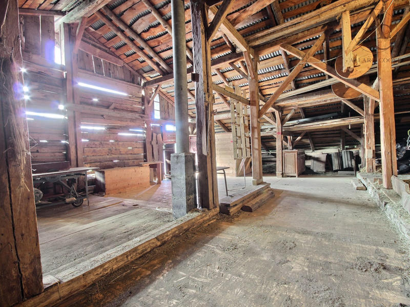 Châlet - 355 m² - 1 pièce