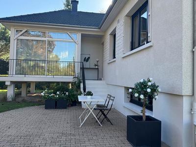 Maison - 92 m² - 4 pièces