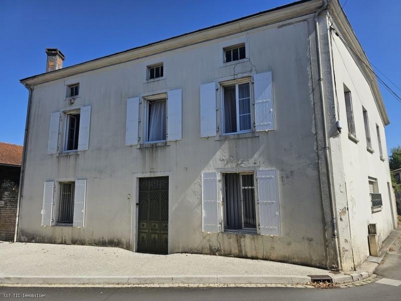 Maison de ville - 258 m² - 10 pièces
