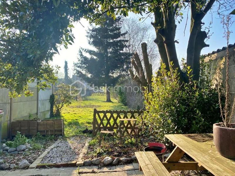 Maison - 110 m² - 5 pièces