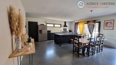 Maison - 155 m² - 5 pièces
