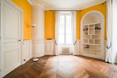 Maison - 206 m² - 10 pièces