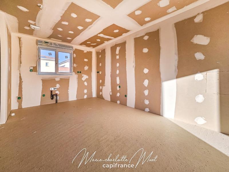 Maison - 83 m² - 5 pièces