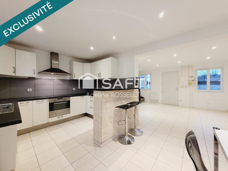 Maison - 98 m² - 5 pièces