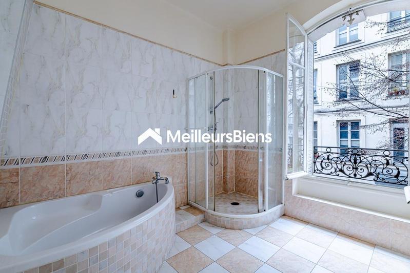 Appartement - 89 m² - 4 pièces