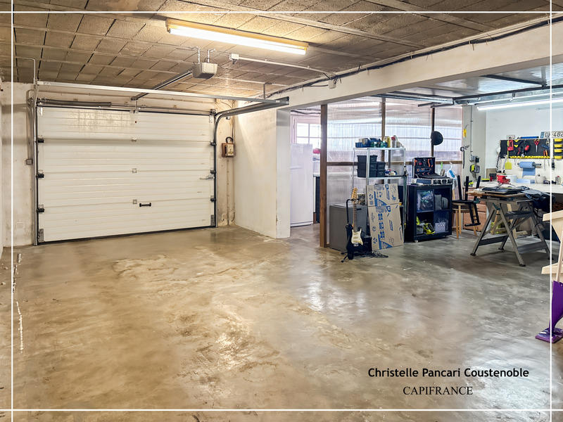 Maison - 138 m² - 6 pièces