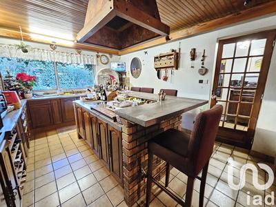 Maison - 192 m² - 7 pièces