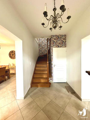 Maison - 165 m² - 8 pièces