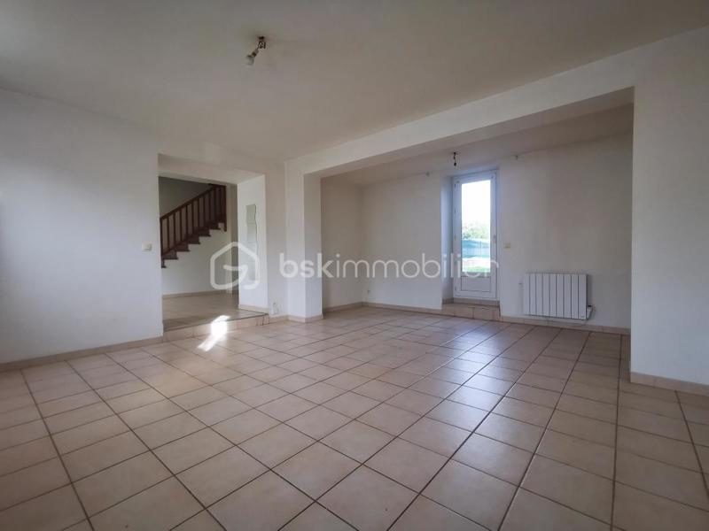 Maison en pierre - 102 m² - 5 pièces