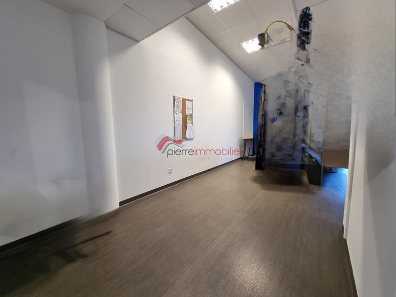 Local commercial - 90 m²