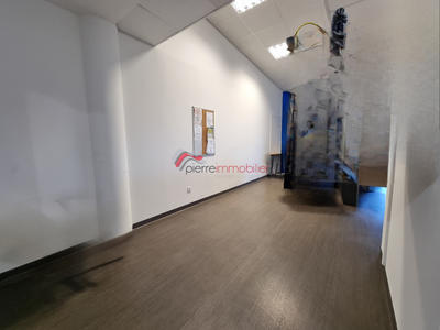 Local commercial - 90 m²