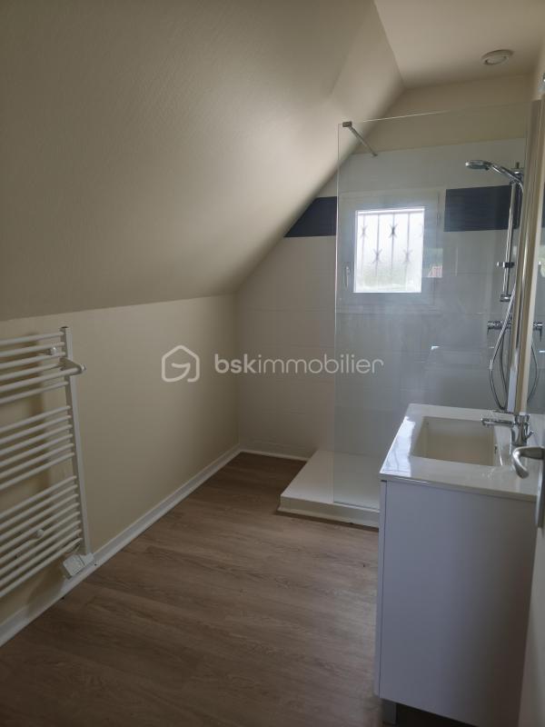 Maison - 97 m² - 4 pièces