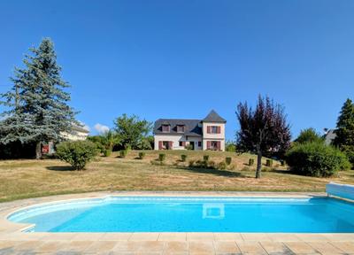 Maison - 127 m² - 4 pièces